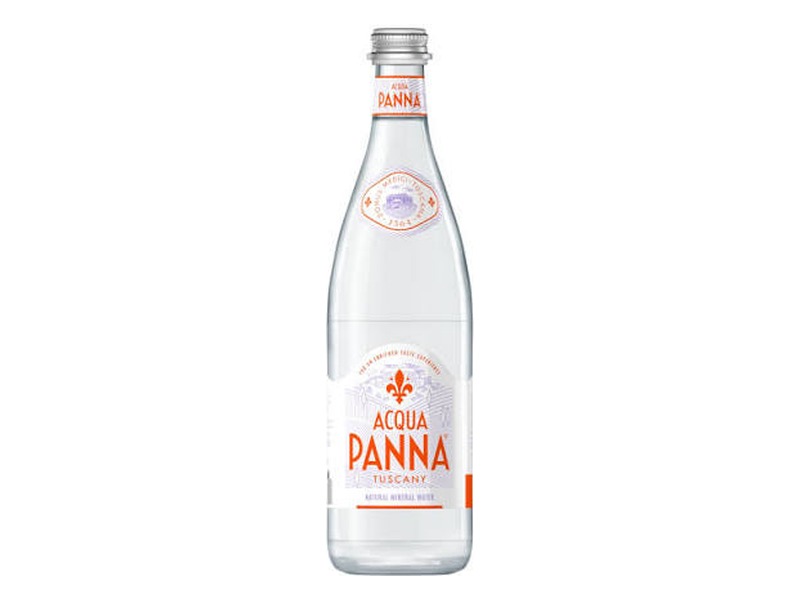 Acqua Panna Water 750ml Glass Bottles